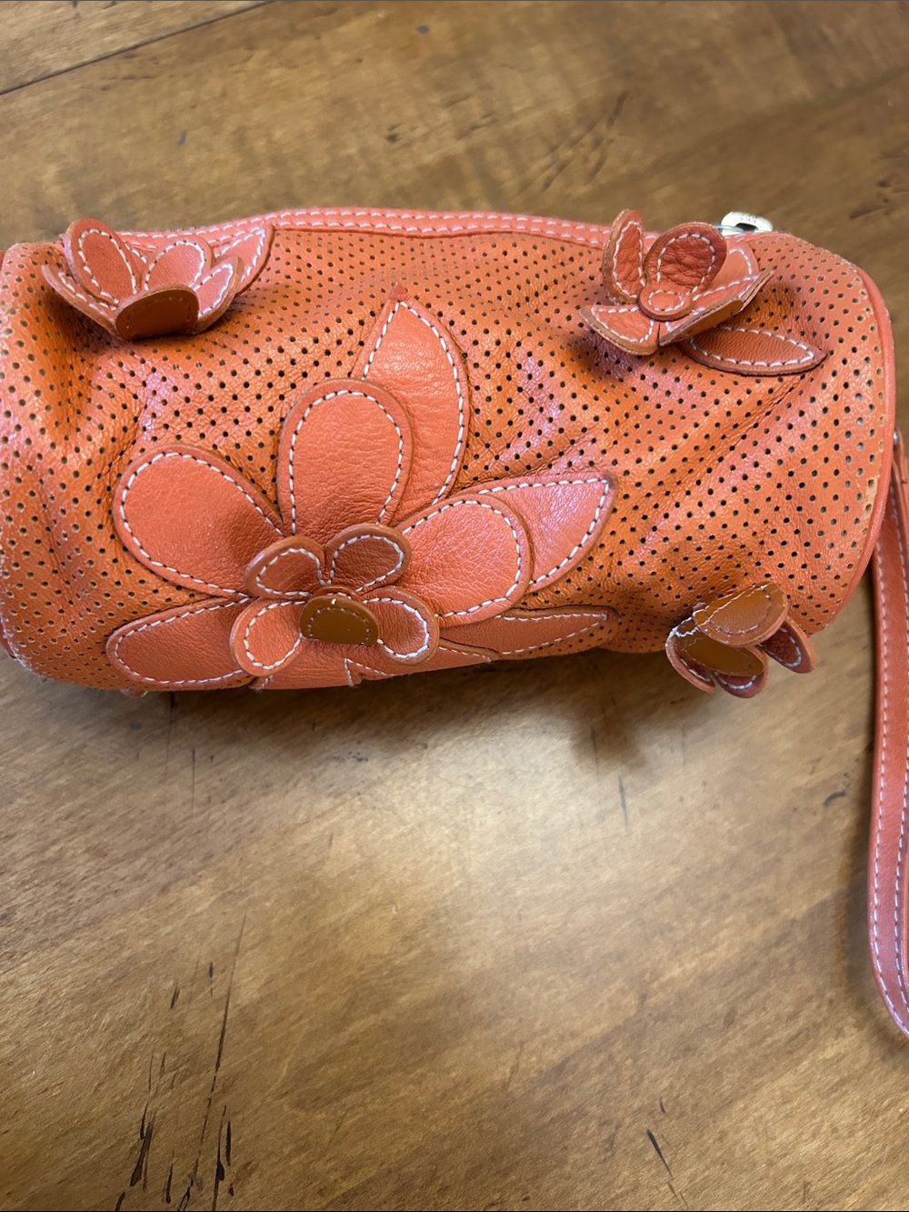 Vintage Isabella Fiore Leather Floral Design Barrel Bag Wristlet